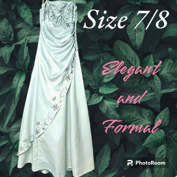 👗Size 7/8 Formal Prom Dress/Ball Gown Silver - Picture 1 of 12